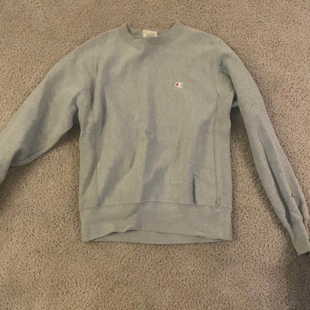Gray Champion sweatshirt
